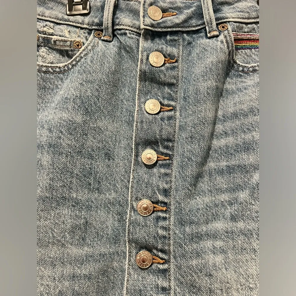 AMERICAN EAGLE Pride NWT Super Hi-Rise A-Line Denim Skirt Size 00 Raw Hem - Image 6