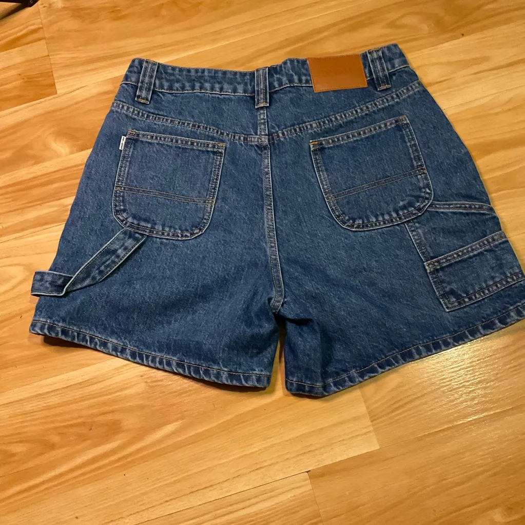 Princess Polly Blue‎ Jean Shorts - Image 4