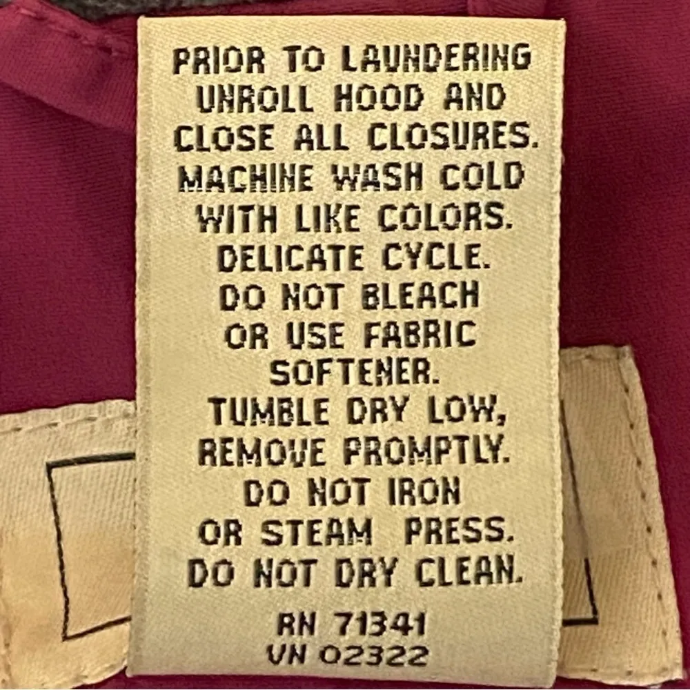 L.L.BEAN raspberry pink with grey trim Thinsulate Quilted winter coat Small VGUC - Image 12