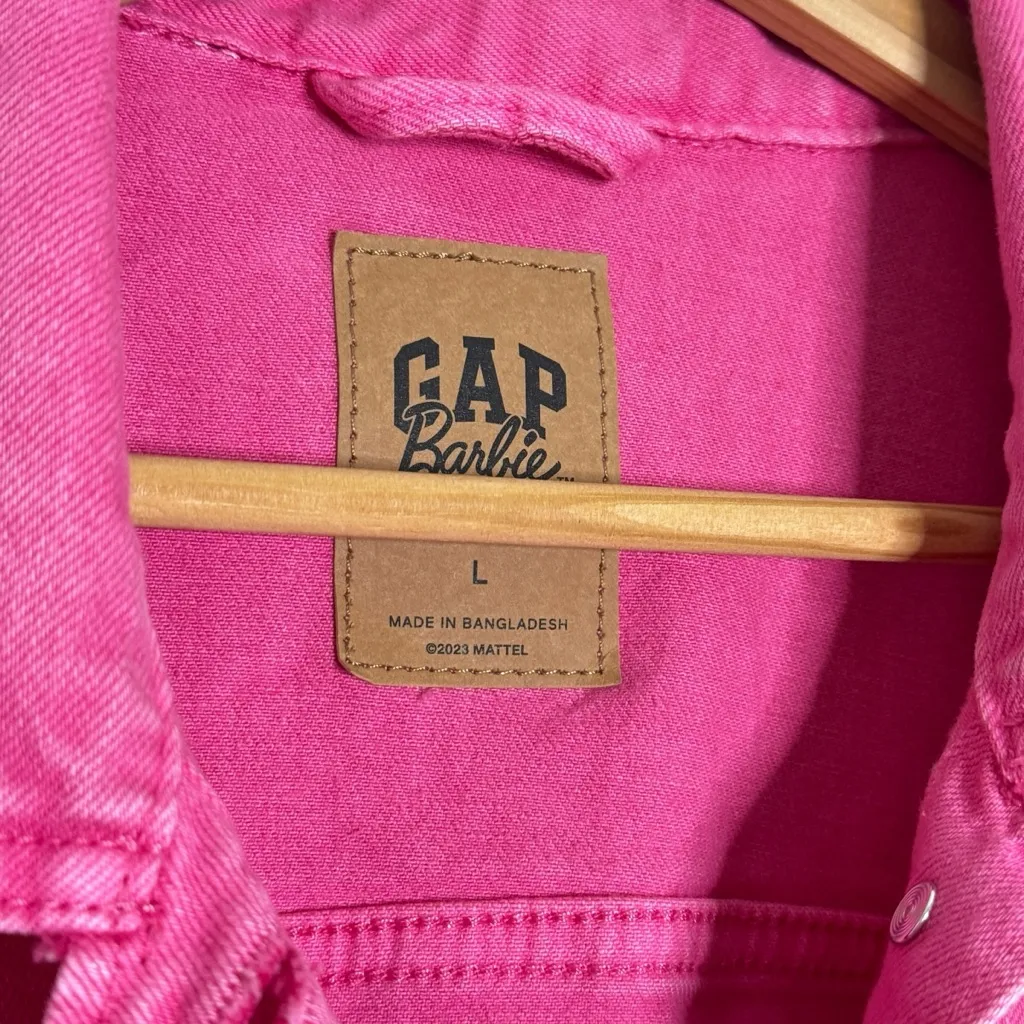 Gap x Barbie Puff Sleeve Icon Denim Jacket Pink - Image 4