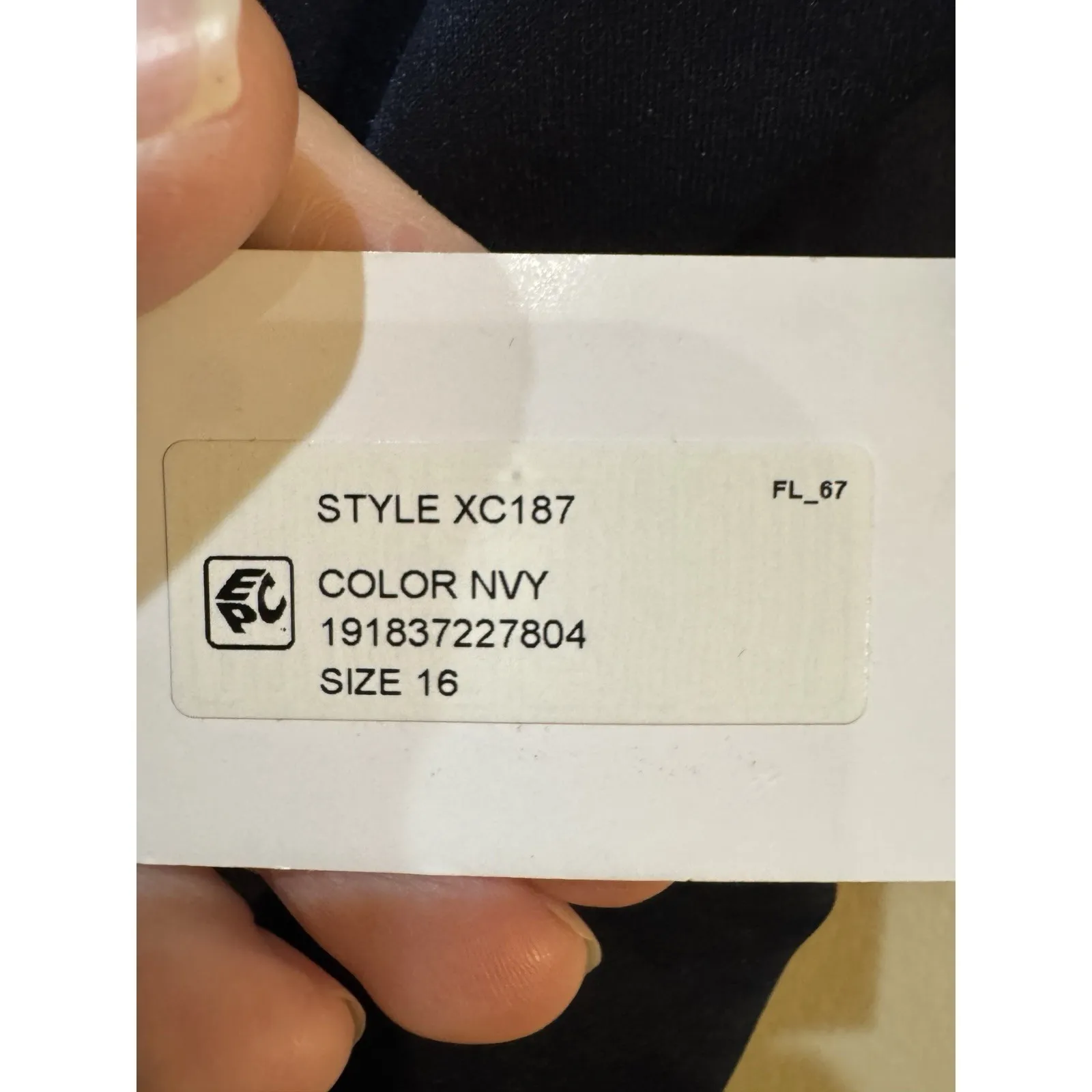 XSCAPE Off-the-Shoulder Gown Navy Size 16 Style XC187 Ruched Wedding Formal - Image 5