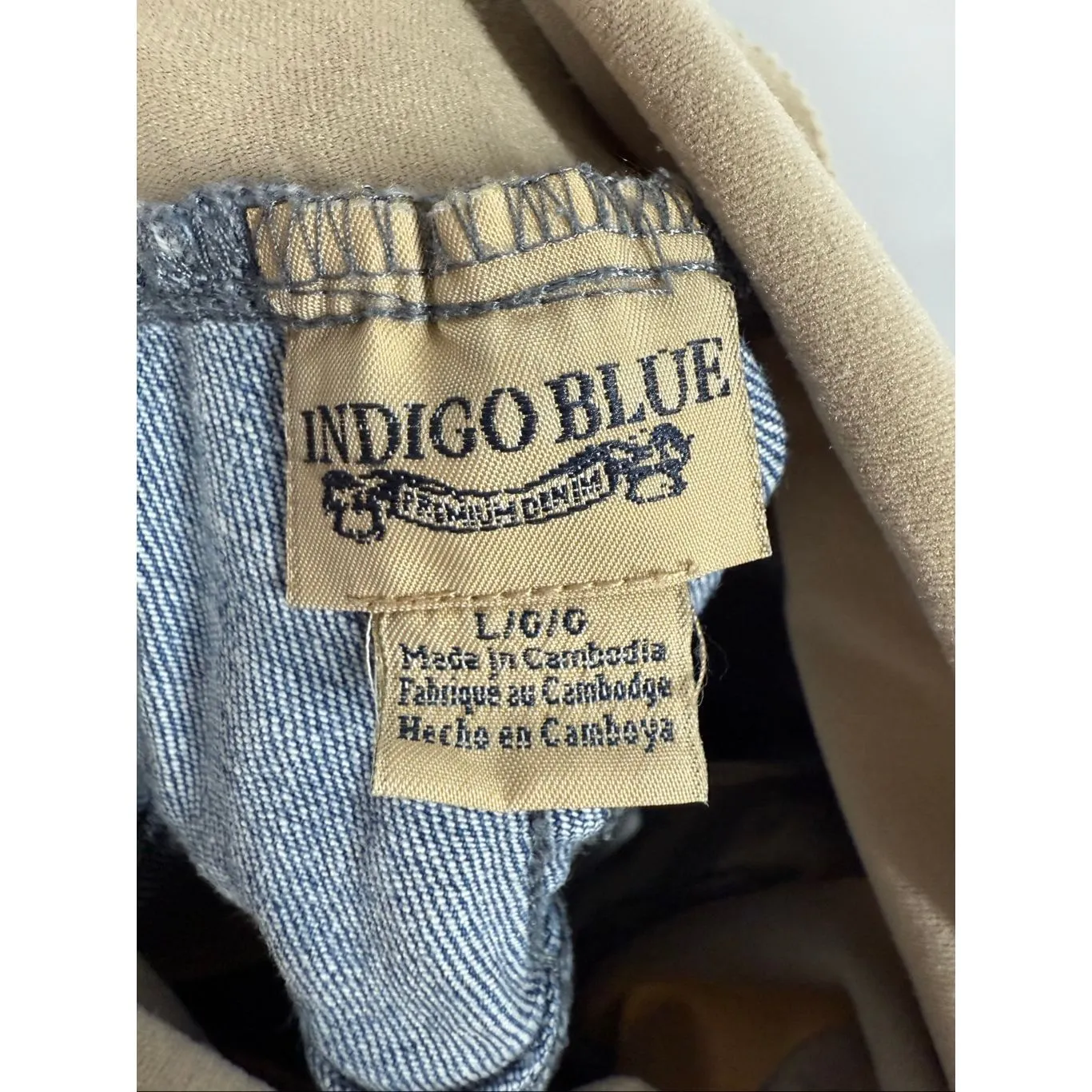 Indigo Blue Maternity Cropped jean size large 24" Inseam - Image 7