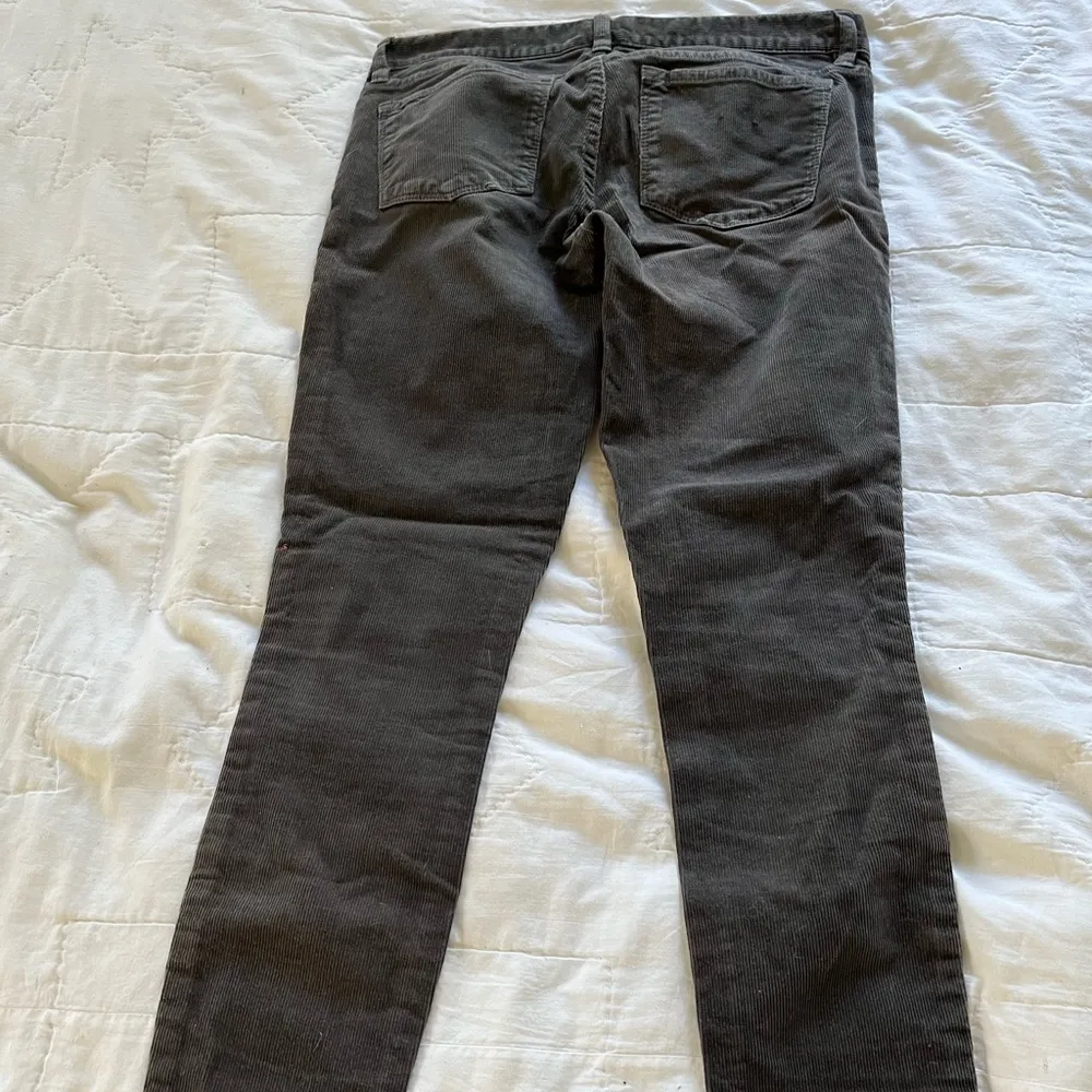 Fall Essentials: Charcoal Gray j Crew corduroy pants - Image 9