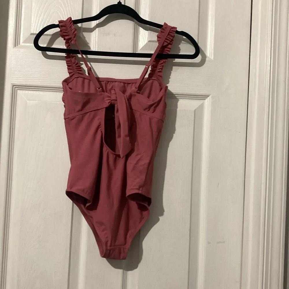 Kona Sol One Piece Swimsuit Women’s Size Small Brand New With Liner Rose Pink - Image 5