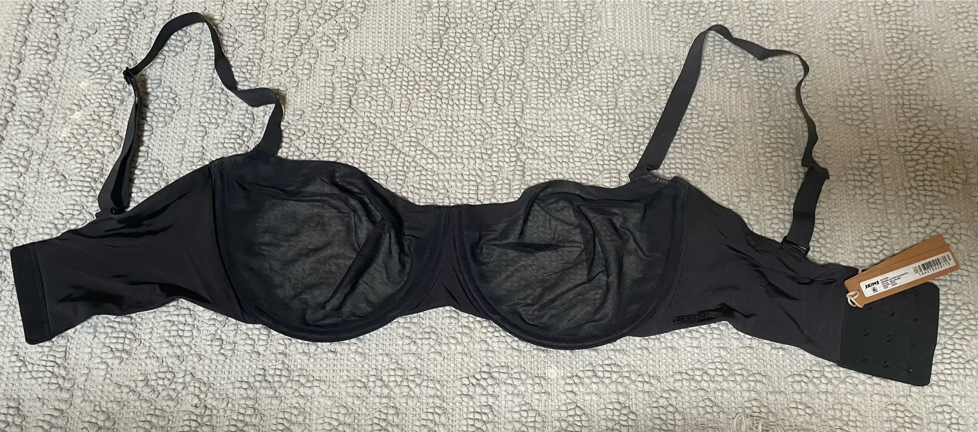 SKIMS No Show Unlined Molded Balconette Bra - Image 2