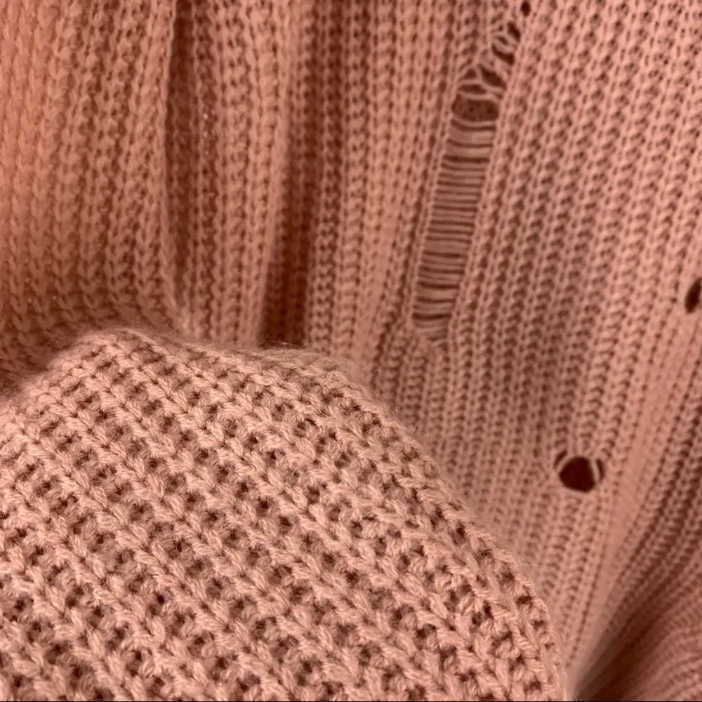 Rue21 knit distressed ripped relaxed fit women’s sweater Size Small - Image 4