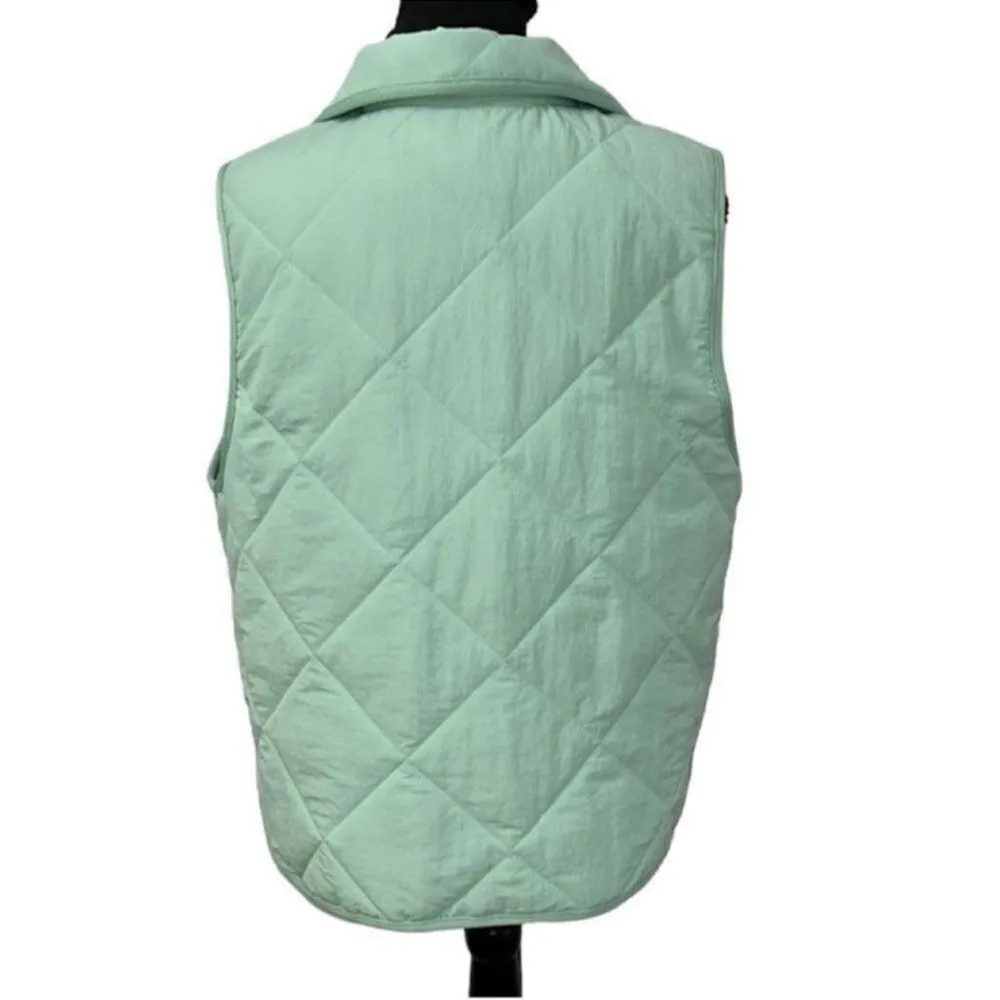 Te verde Quilted Green Lightweight
Vest(Size Small) - Image 4