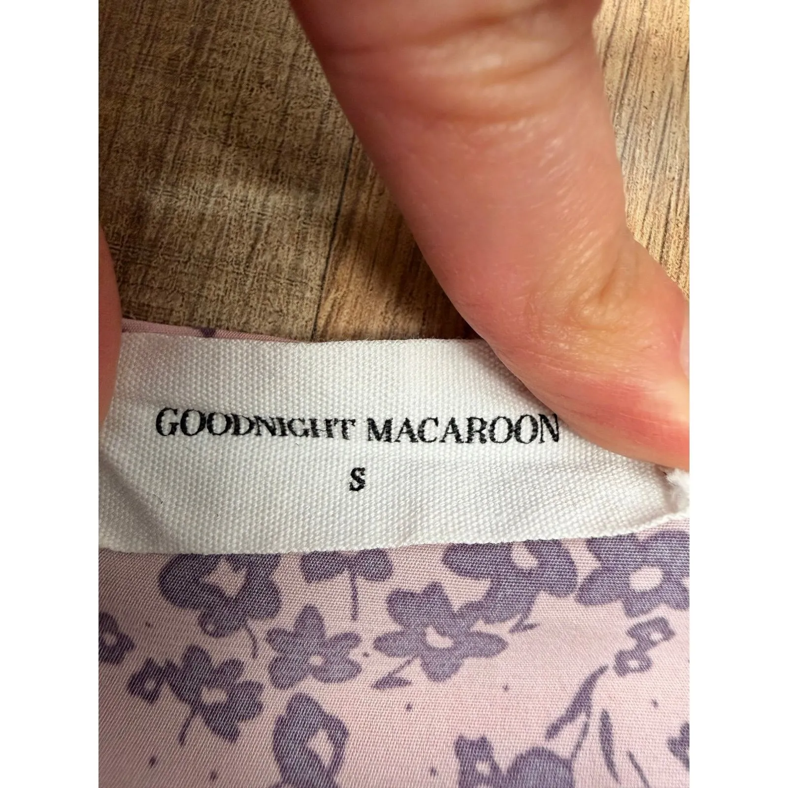 Goodnight Macaroon Pink Floral Smocked Mini Dress Puff Sleeve Size Small - Image 5