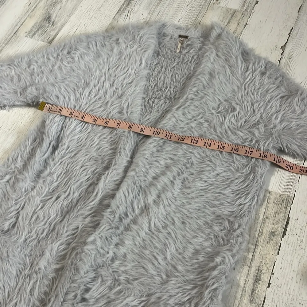Free People Gray Soft Furry Jacket Size Small - Image 6