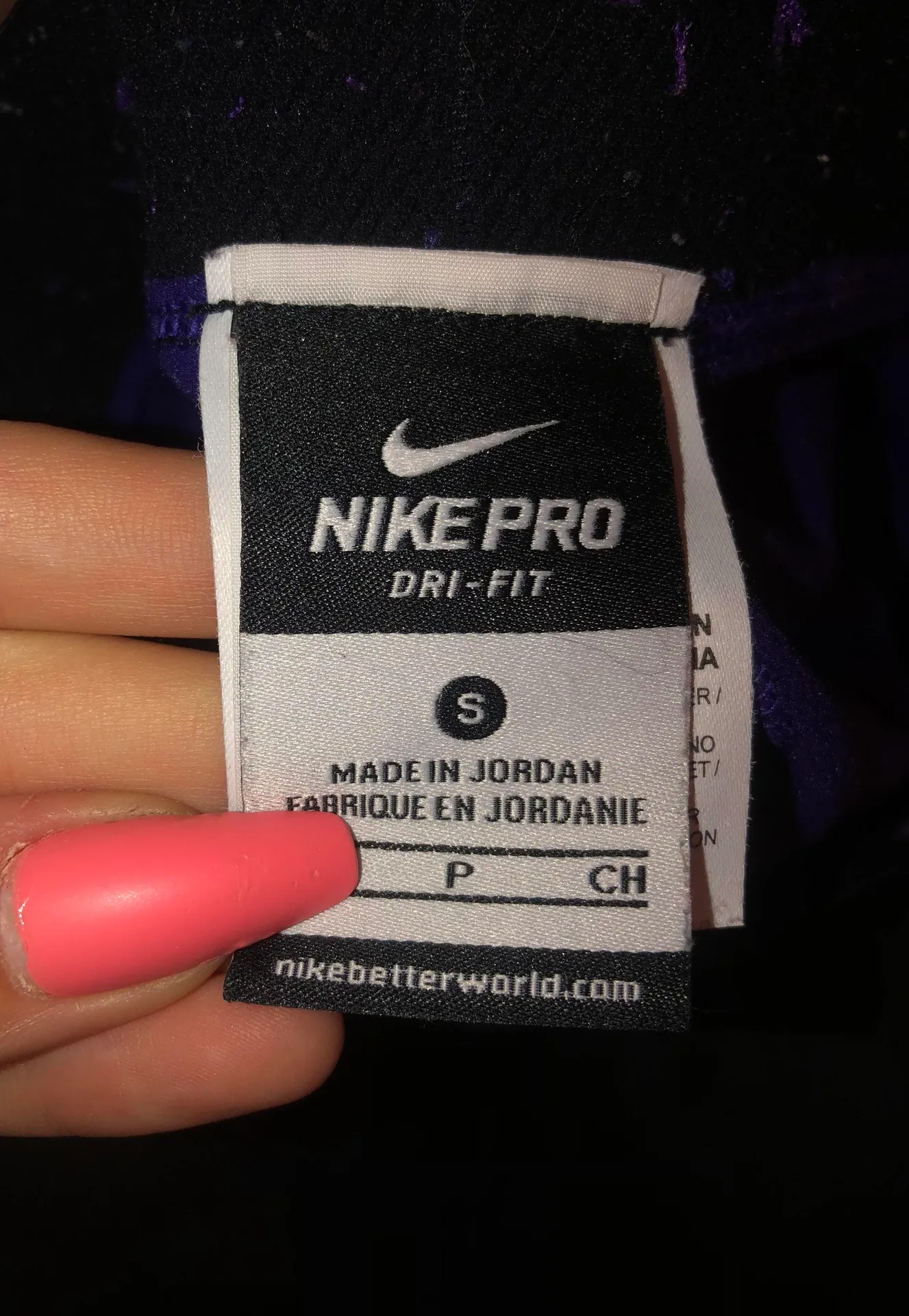 Nike pro purple snakeskin leggings size small - Image 3