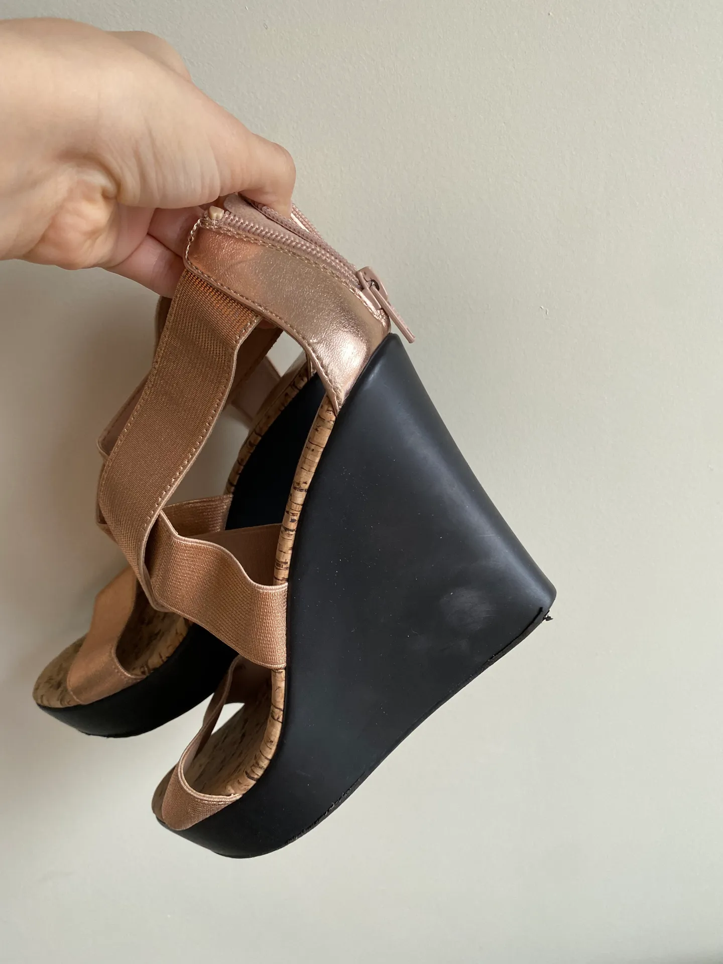 Charles David Bronze Strappy Wedge Heels Size 7.5 - Image 3