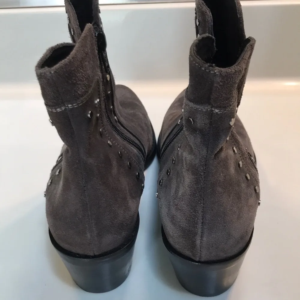 Sesto Meucci Women’s Italian Leather Suede Studded Gray Ankle Heeled Boots - Image 6