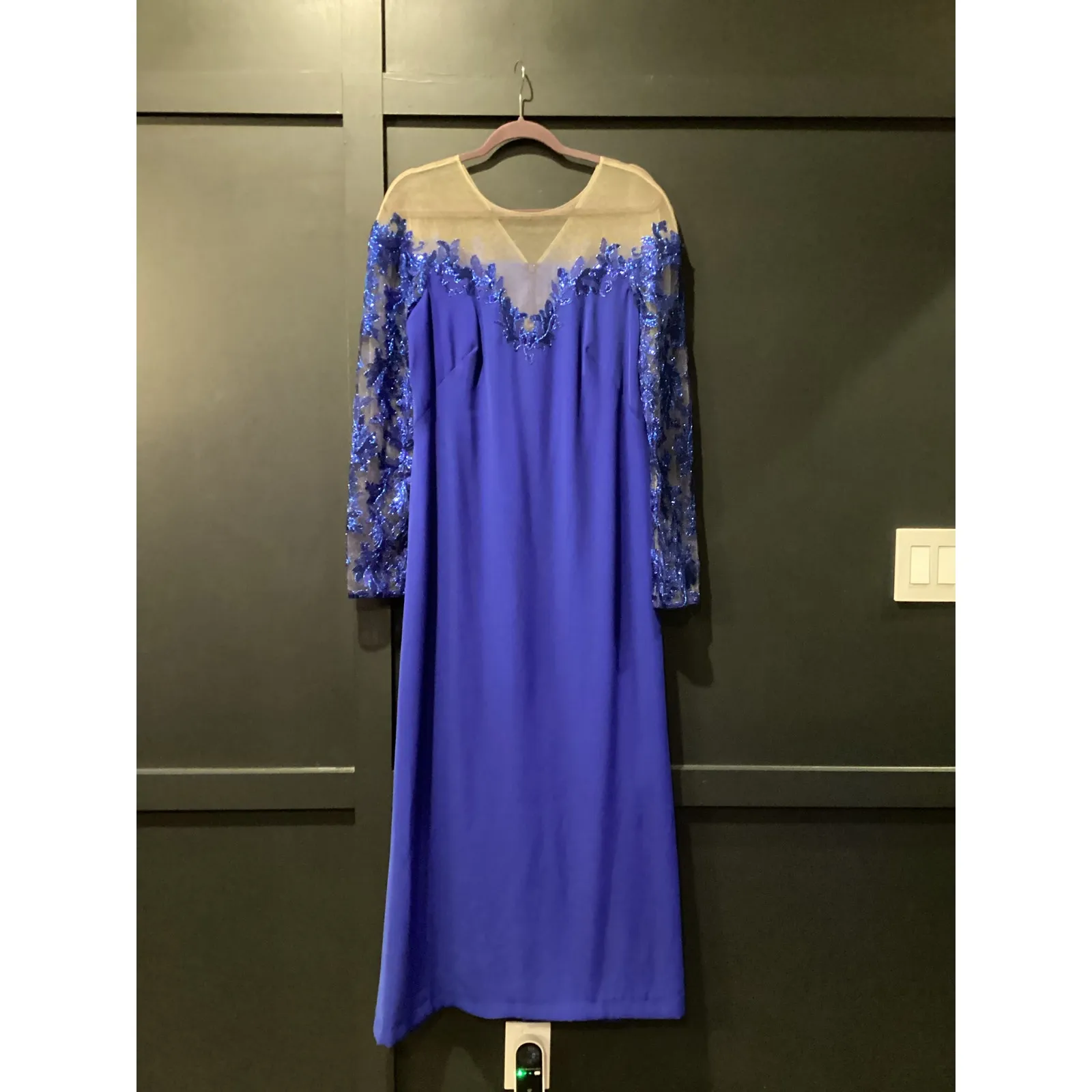 Tadashi Shoji DELTA OFF-THE-SHOULDER SEQUIN CREPE GOWN Saphire blue LG19341LX - Image 2