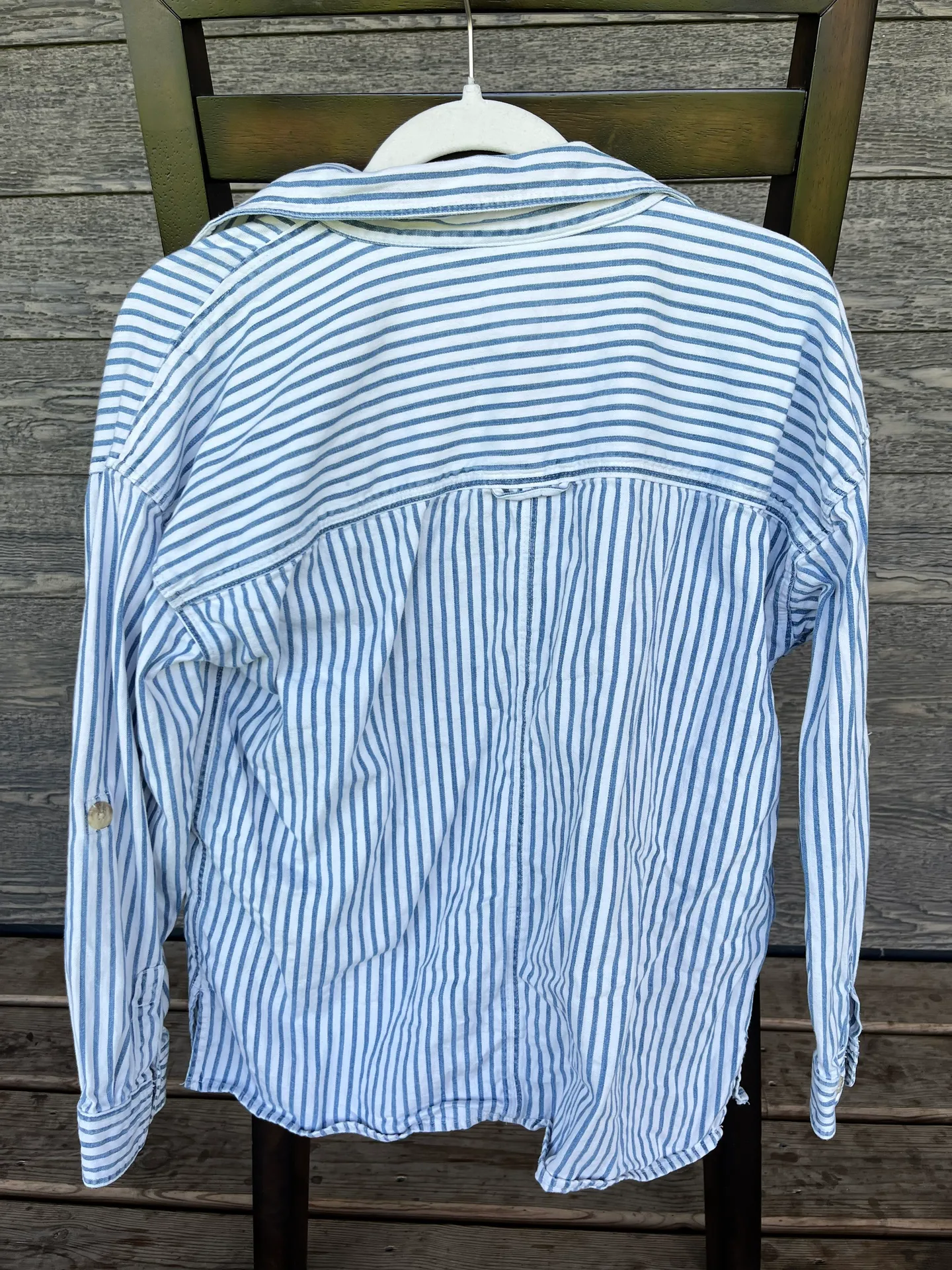 Outfitters Buttoned Cardigan - Image 3