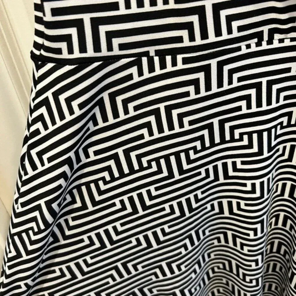 Leota Geometric Pattern dress size XL‎ petite - Image 8