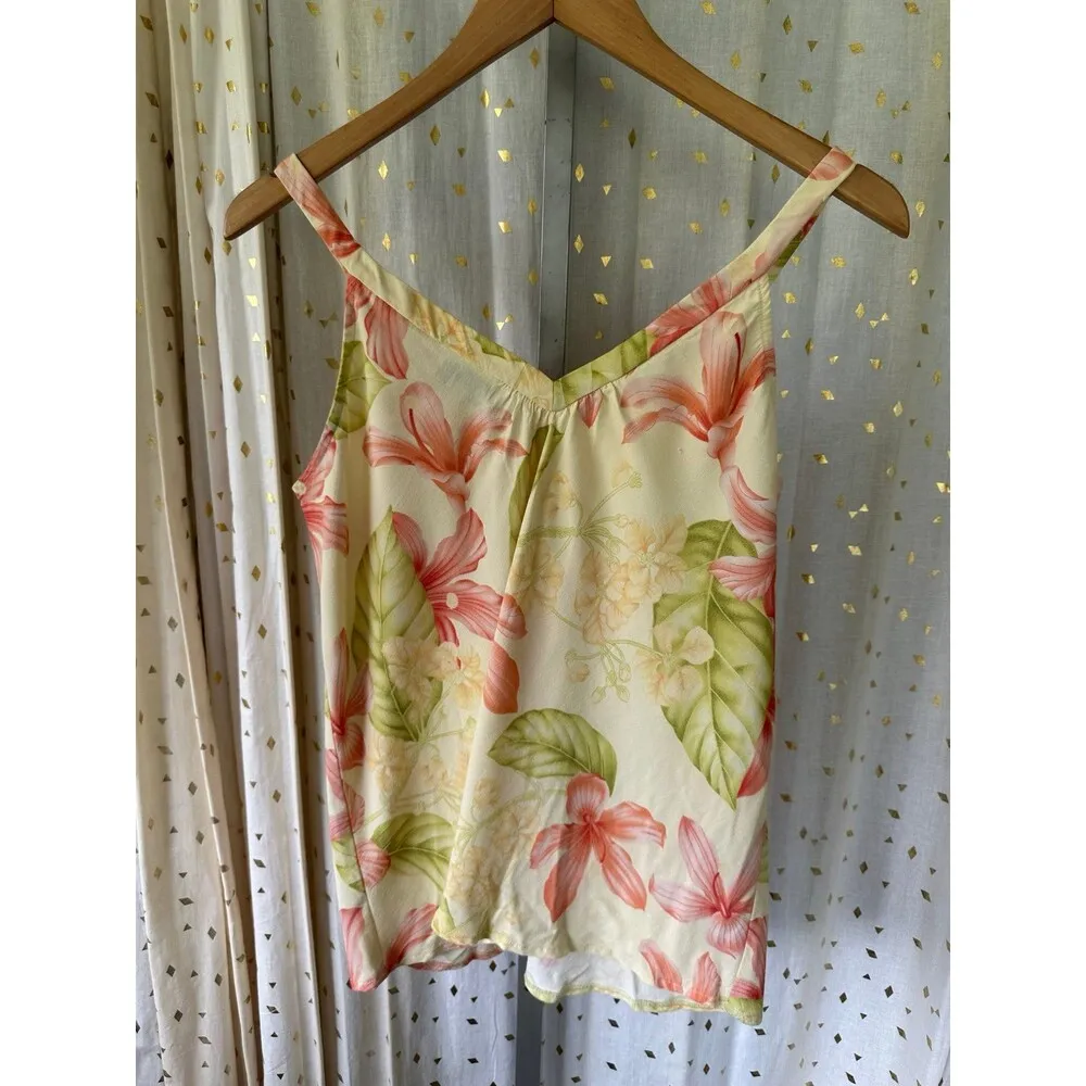 Kaua'iana Women's Hawaiian Tropical Floral V - Image 3