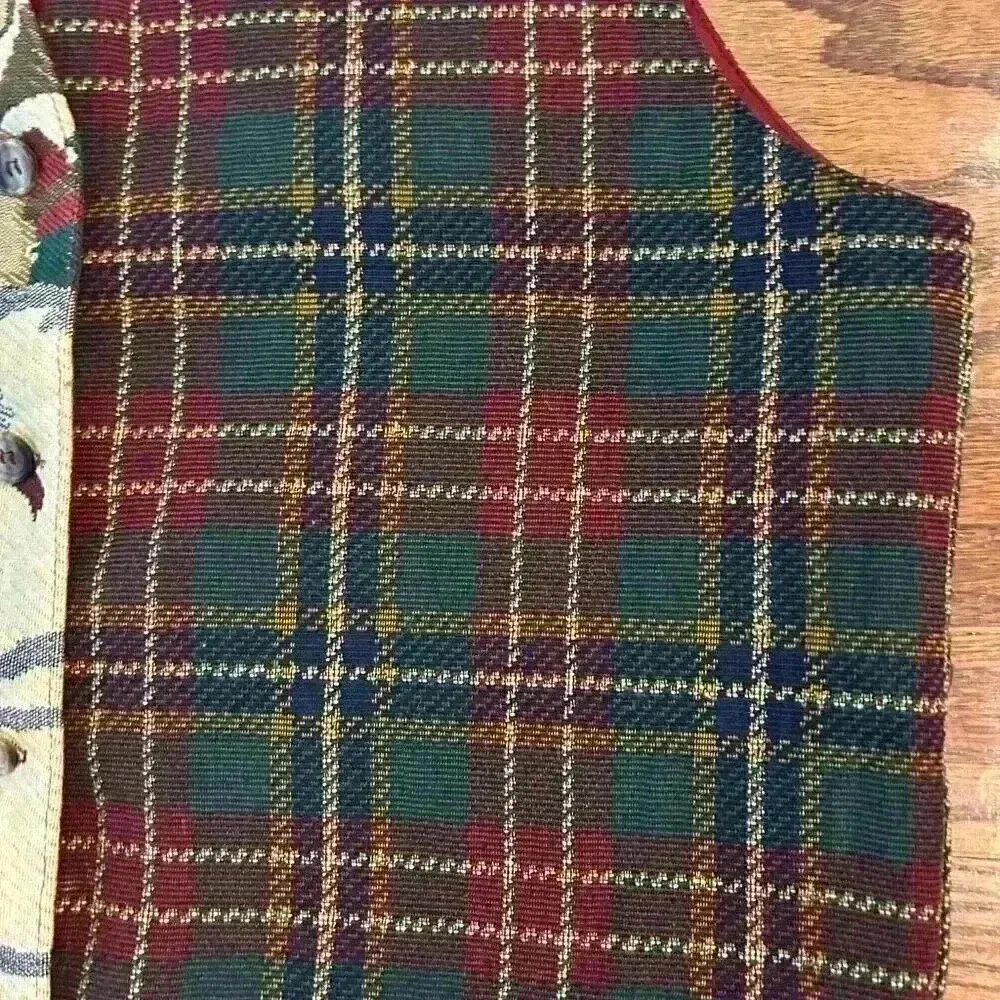 Vintage Christmas Tapestry Tartan Plaid Santa Vest Made In USA Size Medium 80s Red - Image 9