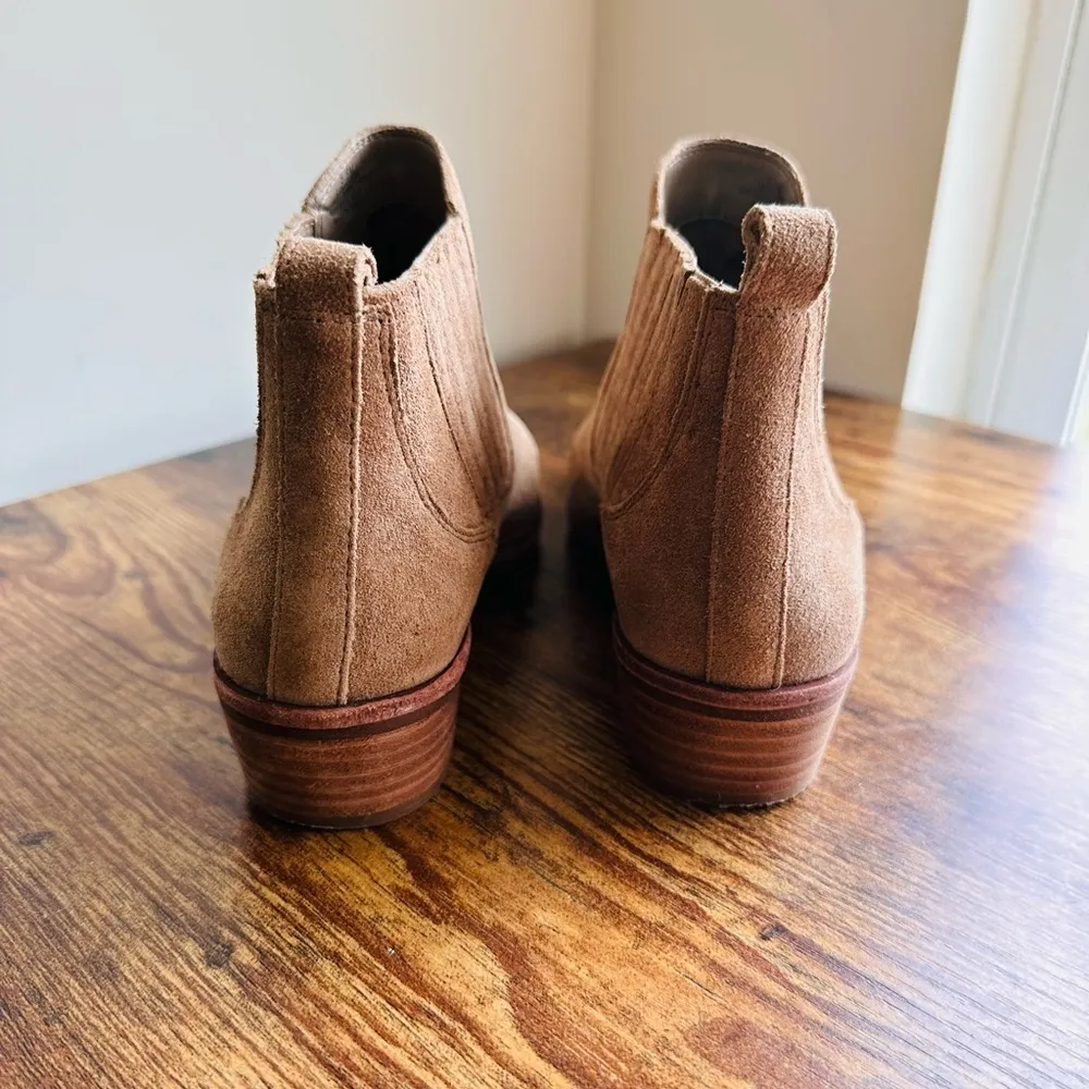 Gianni Bini Stand-Bye Suede Ankle Boots - Size 5.5 Sahara Sand - Like New - Image 9