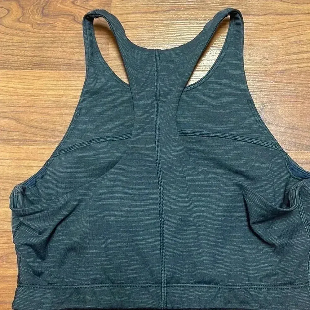 COPY - Outdoor Voices Athena Crop Top Sports Bra Size S - Image 4