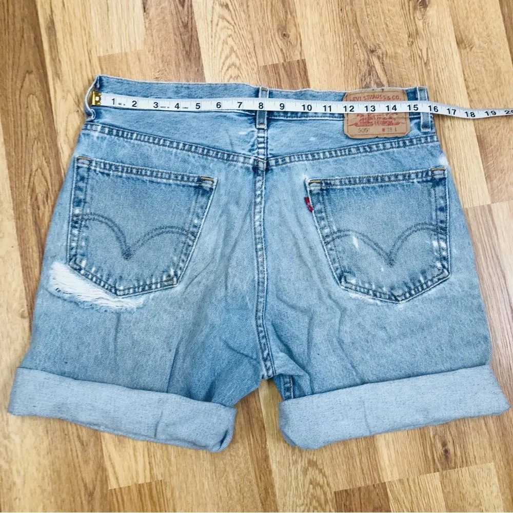 LEVIS Vintage Distressed Destroyed 505 Bermuda Jean Shorts 90s High Rise Size 33 - Image 4