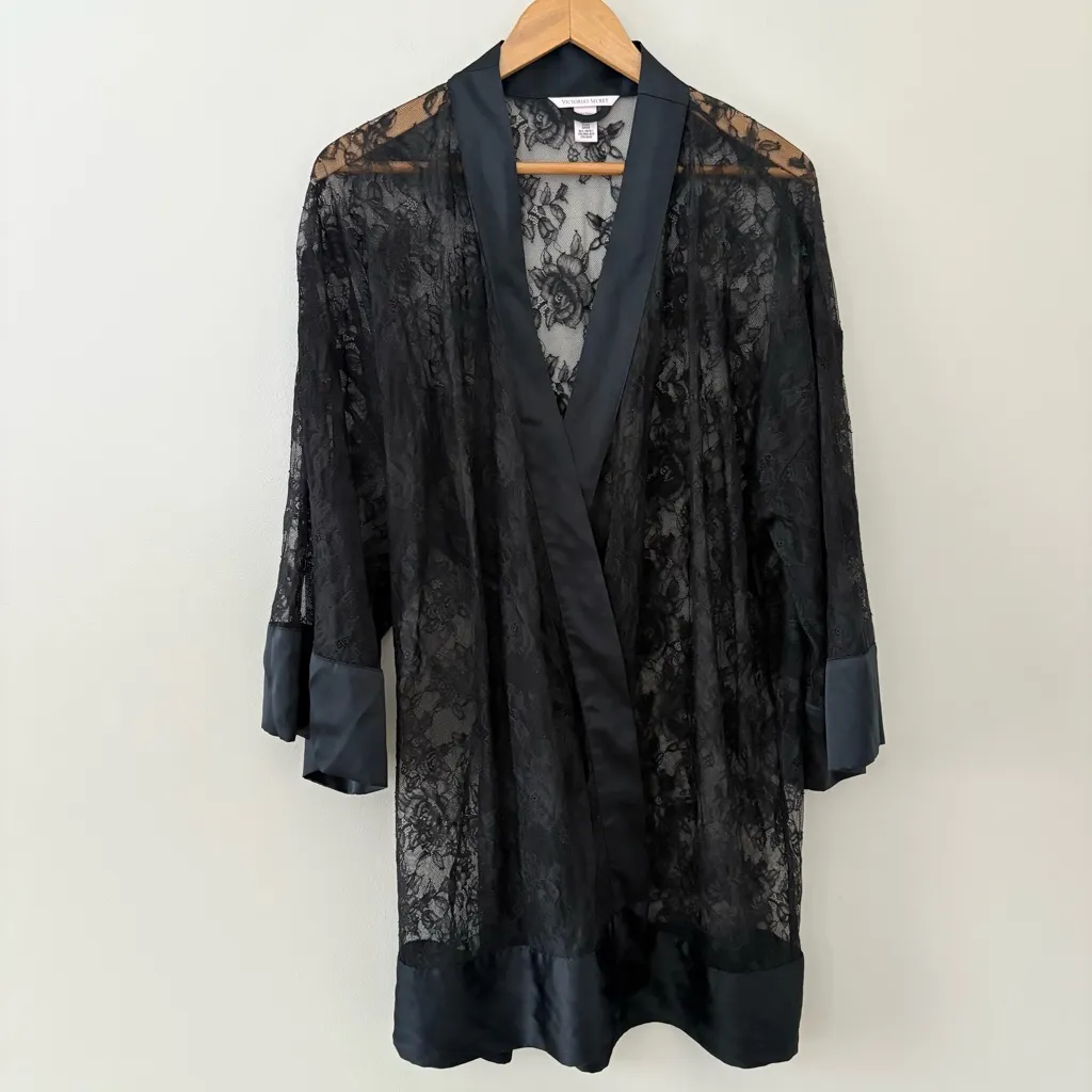 Victoria’s Secret Black Lace Kimono Robe Sheer Floral Size M/L - Image 9