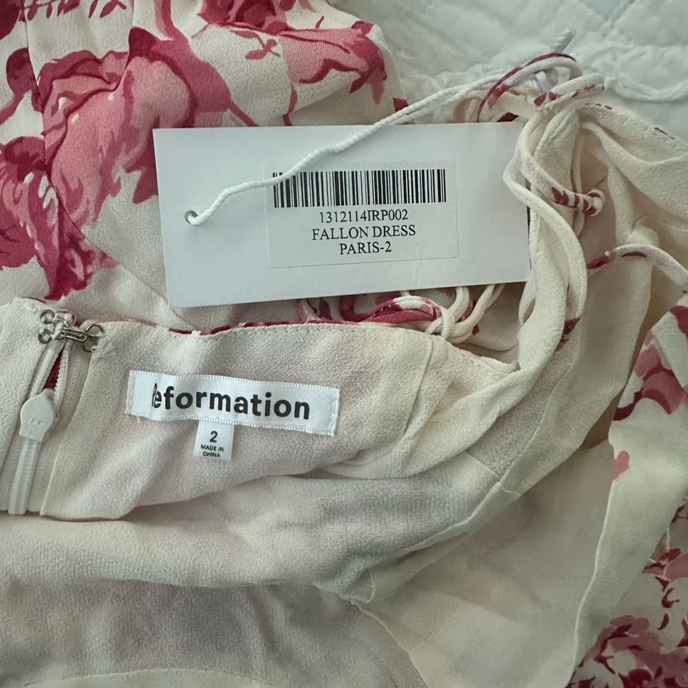 NWT Reformation Fallon Dress in Paris - Image 5