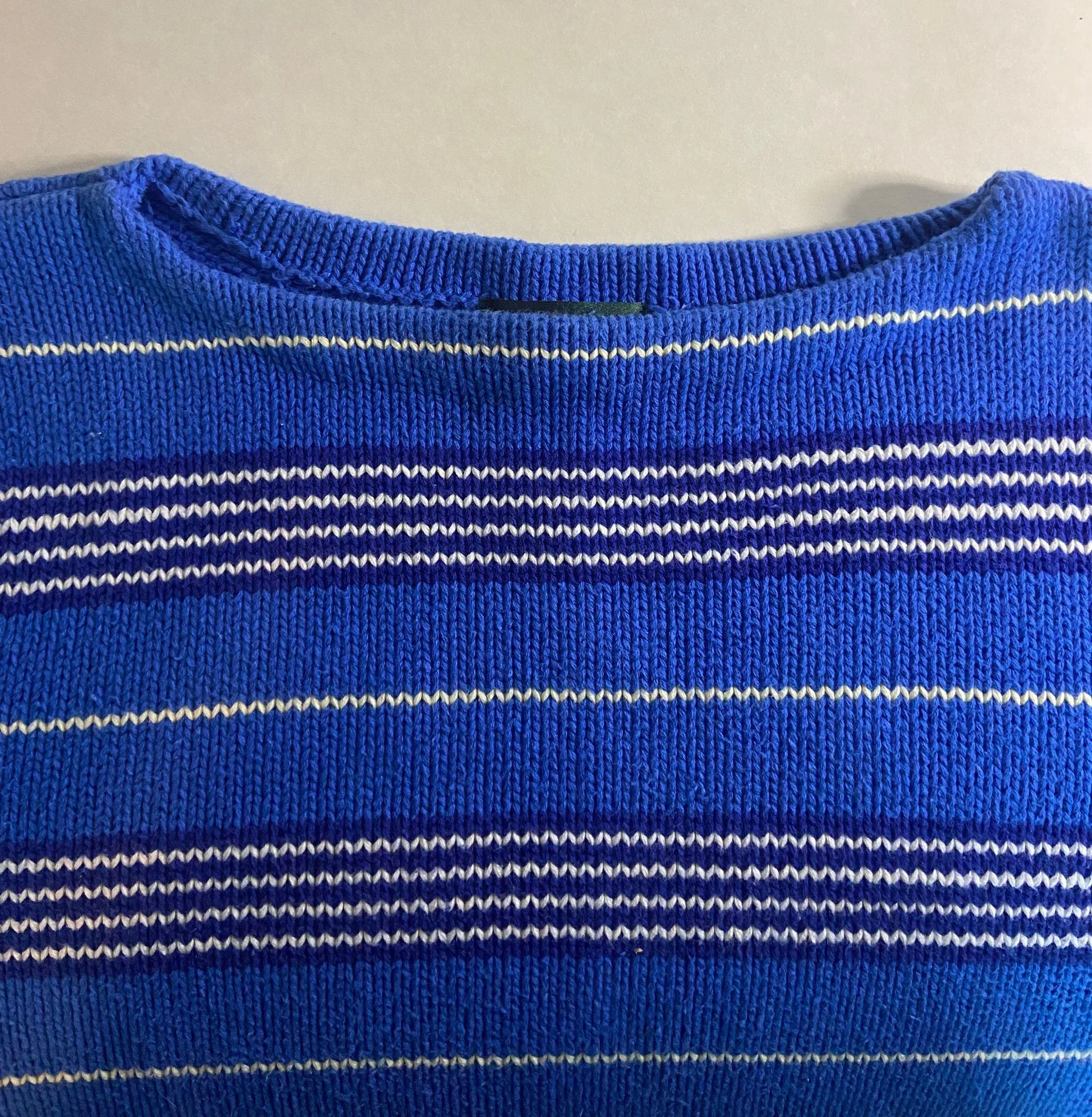 Vintage Sweater - Image 4