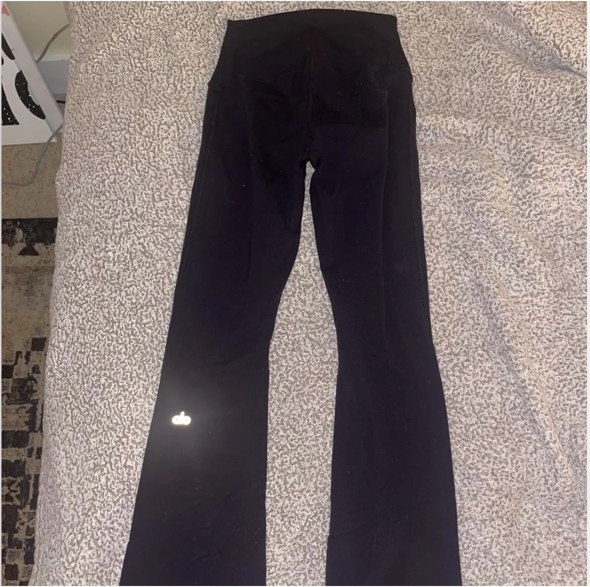 Alo Yoga High-Waisted Yoga Leggings - Image 2