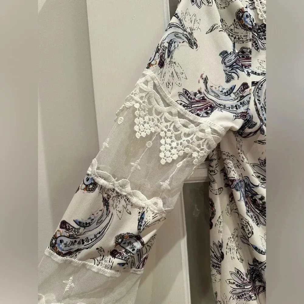 White House Black Market Dolman Sleeve Lace Boho Lace Up Paisley Size Small S - Image 5