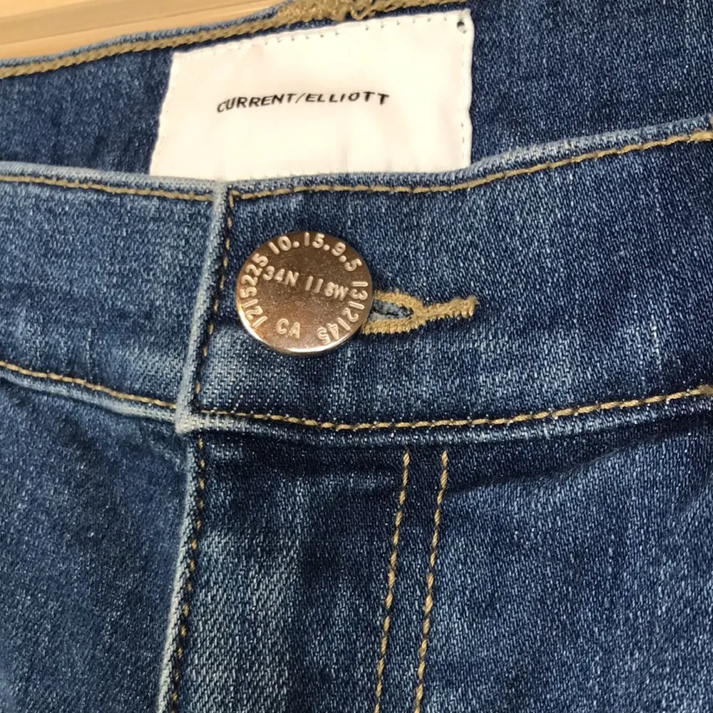 Women’s Distressed Knee Medium Wash Straight Leg Denim Jeans - Image 6