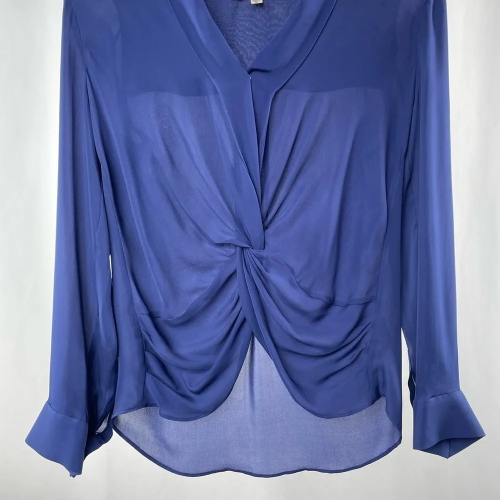 L'AGENCE Silk Long Sleeve V-Neck Knotted Blouse in Blue Size Extra Small‎ - Image 5