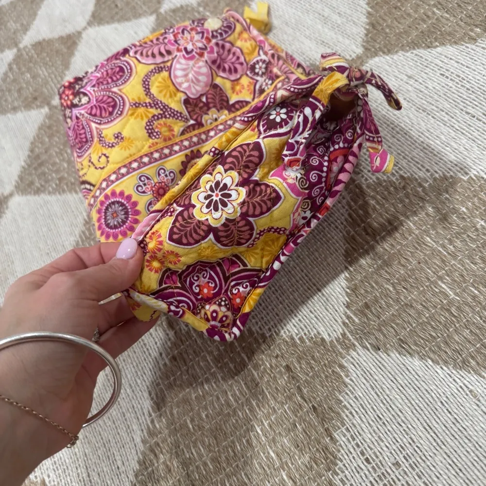 Vera Bradley Bali Gold makeup bag toiletry print cosmetics pouch zipper floral - Image 5