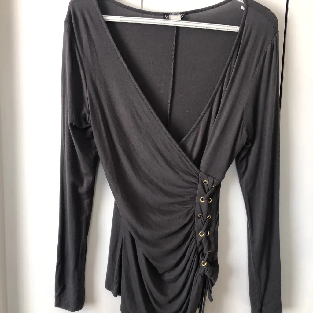 Venus Sexy Tie Up Side Gray Top Lightweight Small - Image 2