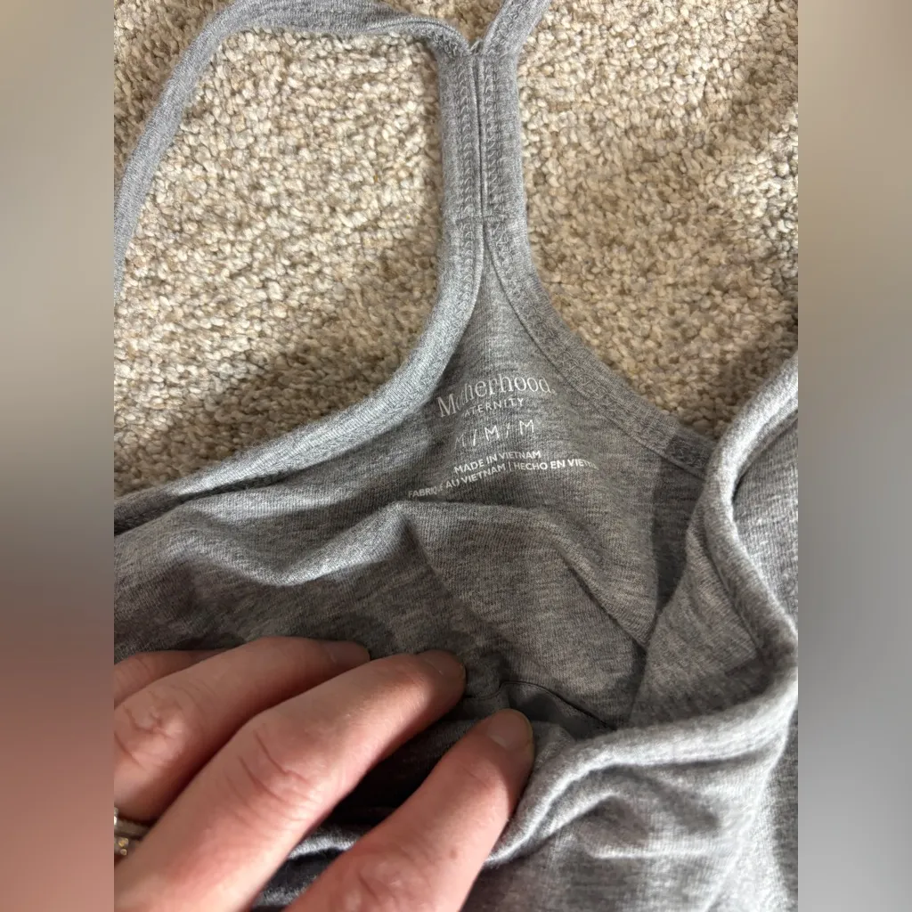 Motherhood Maternity medium maternity racerback tank tops camis built in bra - Image 5