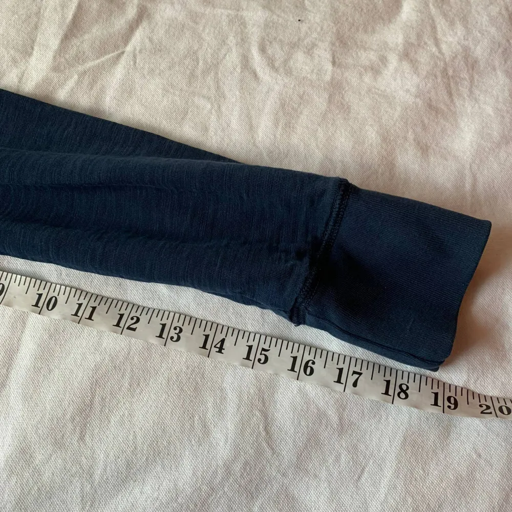 J.Crew Women's Washed Heavyweight Jersey Jacket Navy Size Small - Image 10