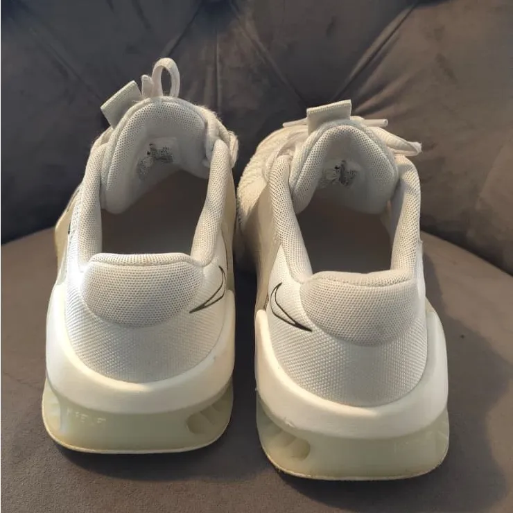 Nike White Athletic Shoes - Image 3