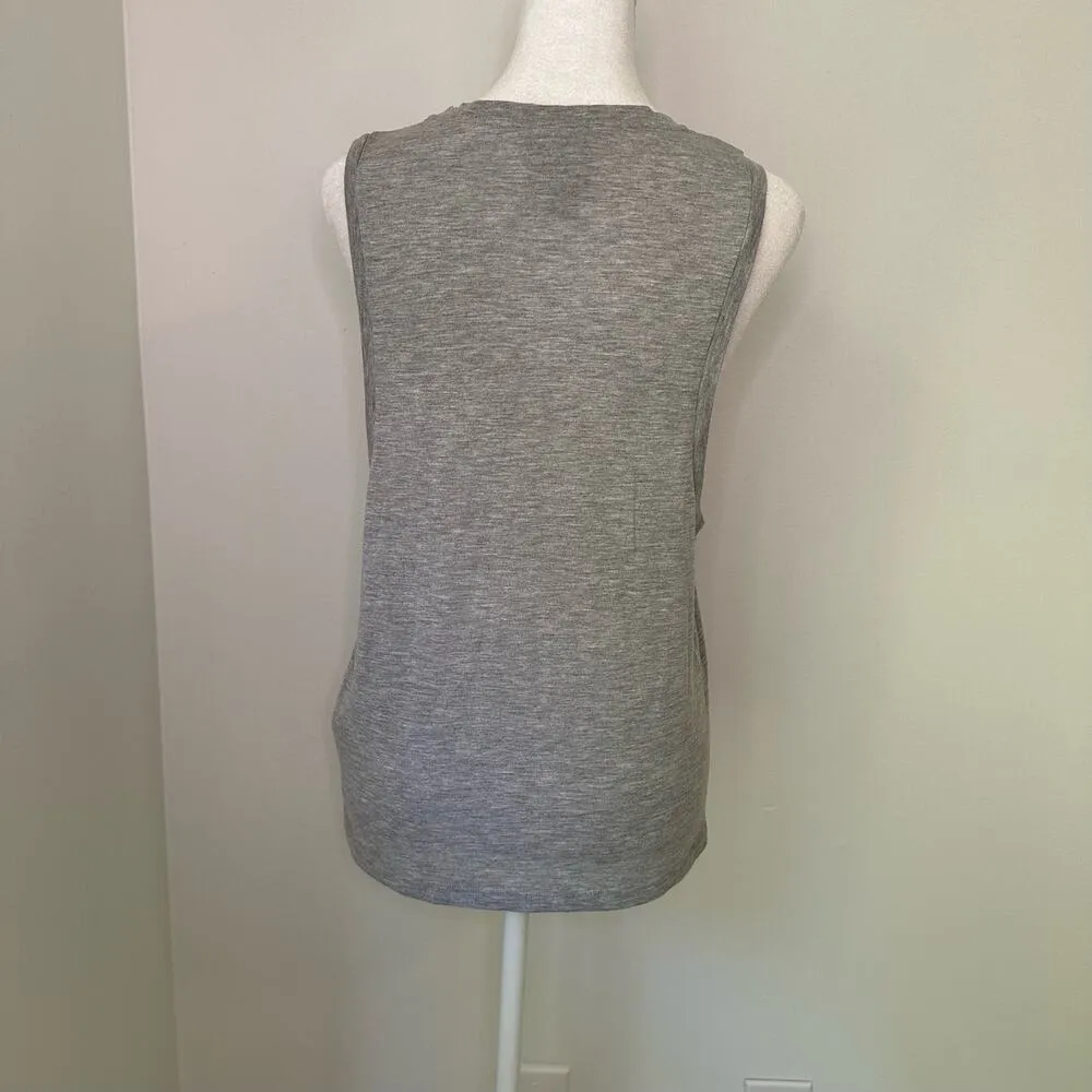 gray sleeveless logo tank top size XXS - Image 4
