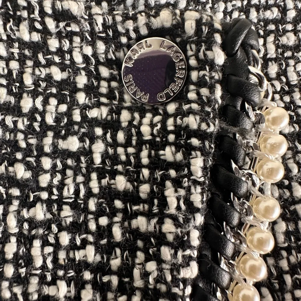 Karl Lagerfeld Tweed Pearl Blazer black & white Pockets size 8 - Image 9