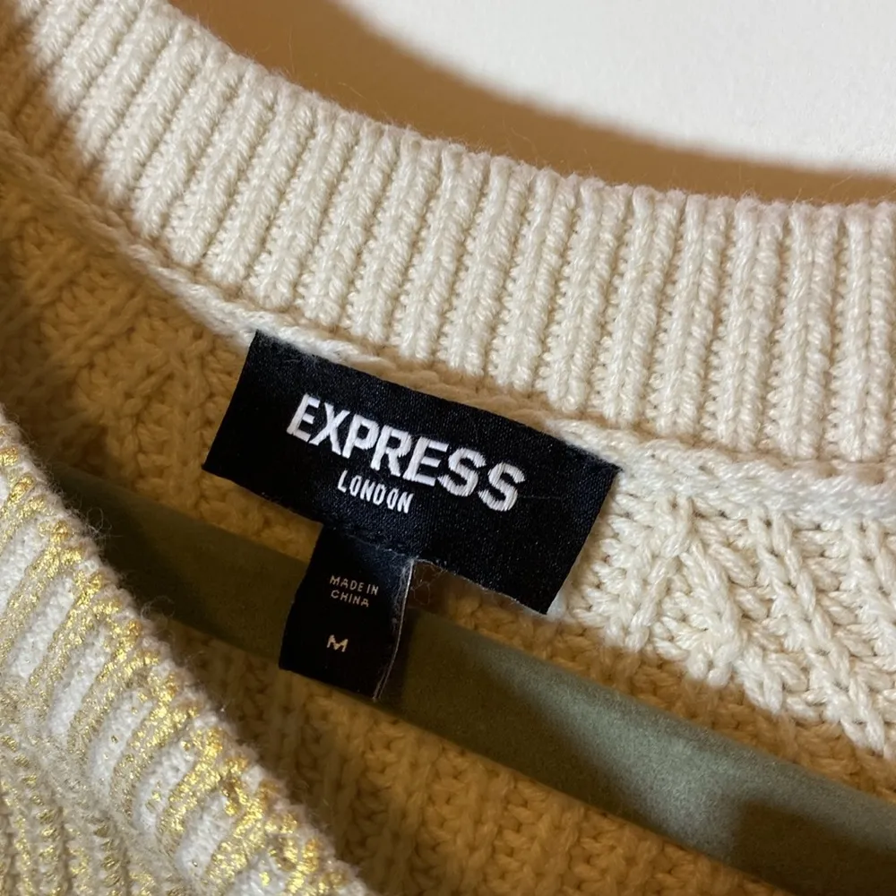 Express London Metallic Knit Sweater Medium EUC Oversized - Image 5