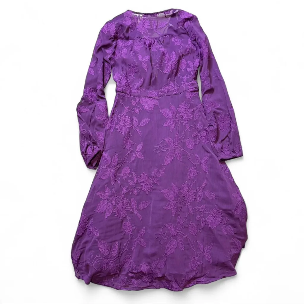 Embroidered‎ Midi Dress - Image 4