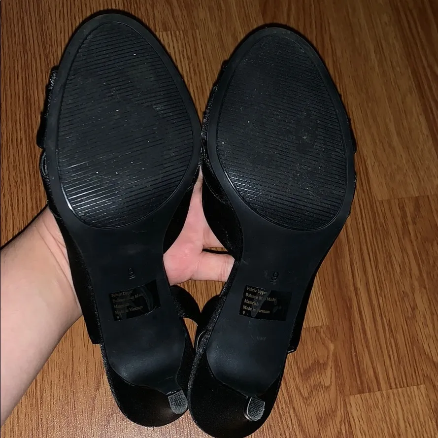 Kelly & Katie satin heel - Image 6