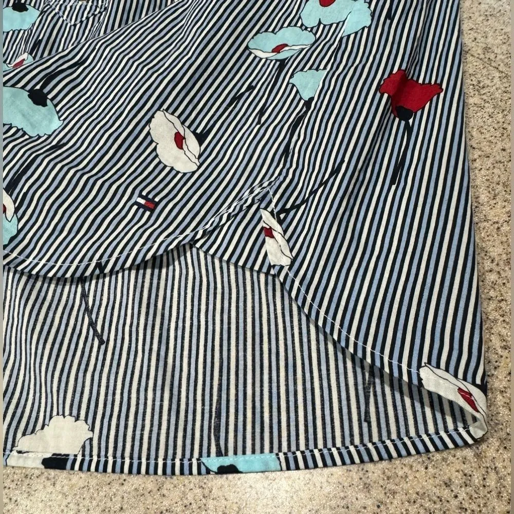 Tommy Hilfiger Sz XL Poppy Floral Red White Blue Striped Half Zip Blouse - Image 10