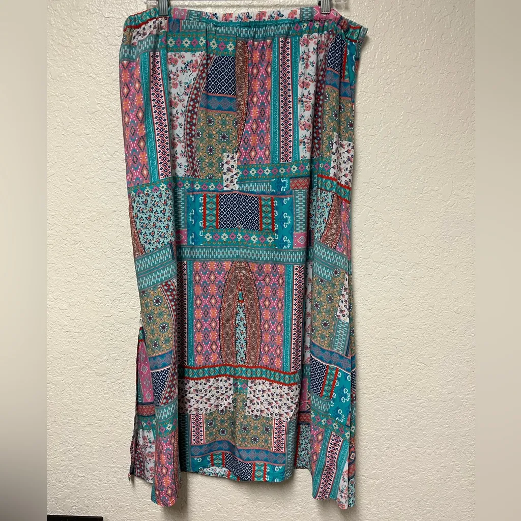 TOLANI Collection Beautiful Multicolor Printed Maxi Skirt - Image 2