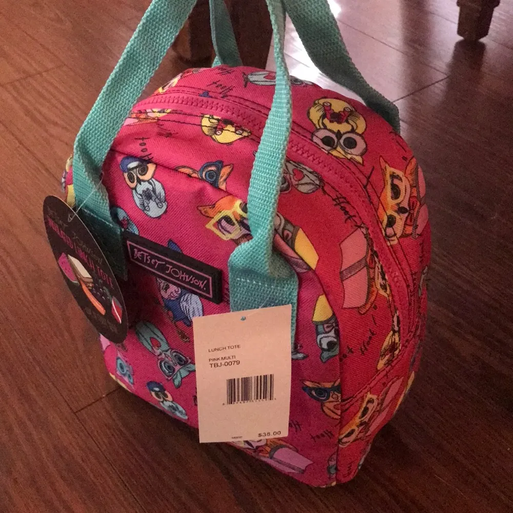 Betsey Johnson  pink owl lunch tote - Image 3