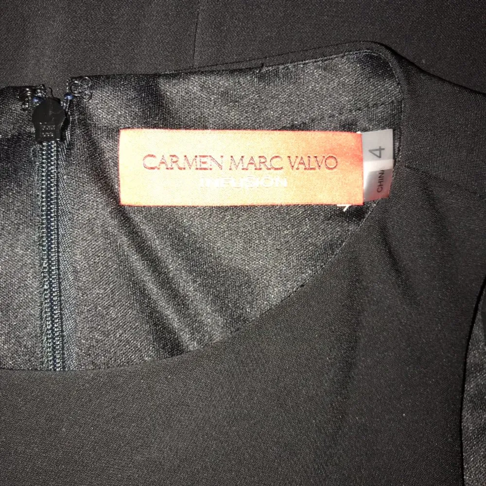 NWT $295  Crepe Ruffle Front Sheath Dress - Image 8