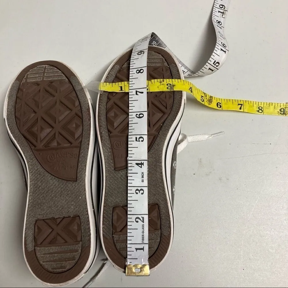 CONVERSE-ALL STARS,Unisex, Gray&White, athletic shoes,Men’s Size 4, Women’s Sz 6 - Image 6