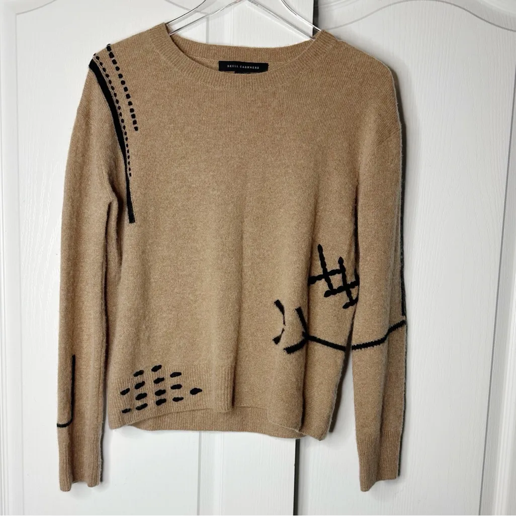 360 Cashmere Skull Sweater Tan Black Graphic Crewneck Pullover Size Small - Image 5
