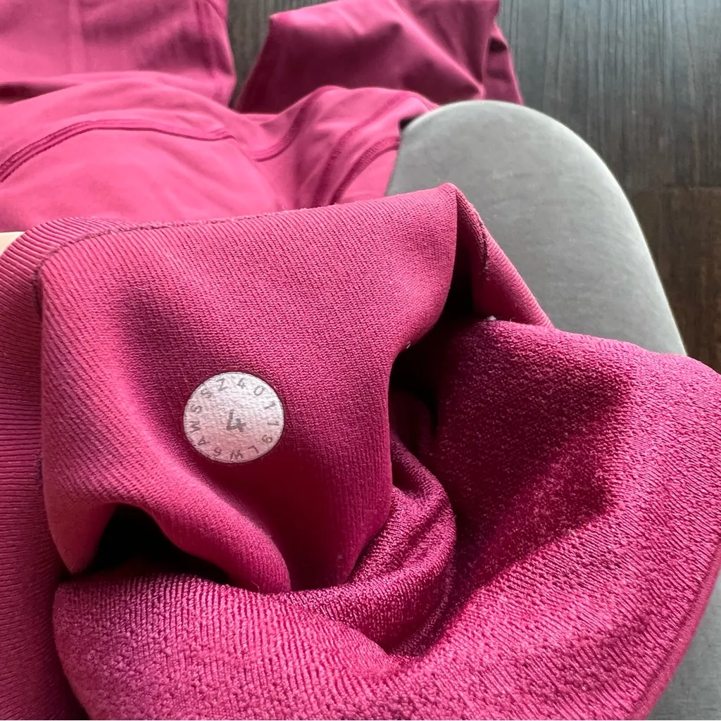 Lululemon Time to Sweat Leggings 23” - Image 4