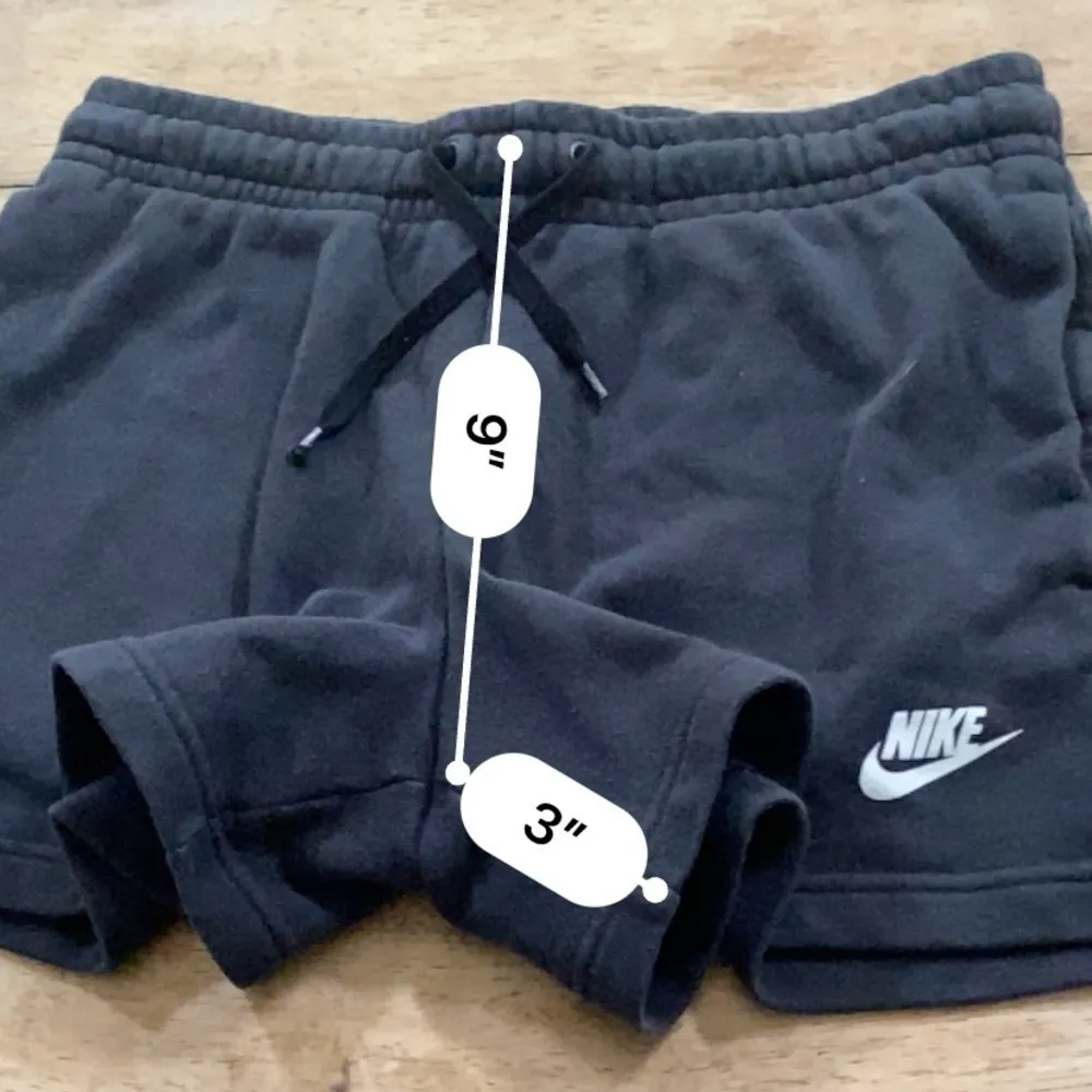 Nike Sportswear Women’s Sz S Black Club Fleece Mid-Rise Shorts - Image 11