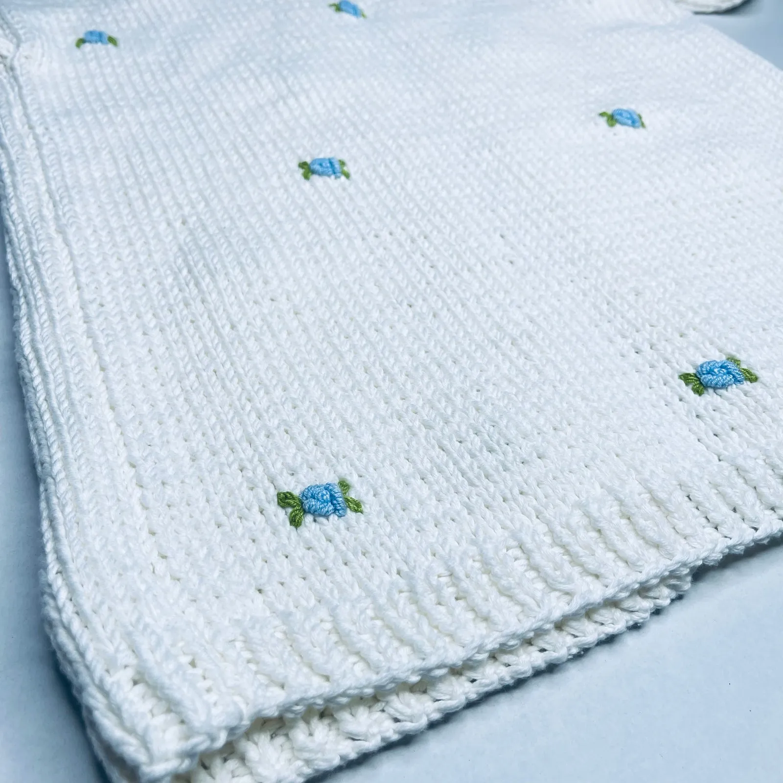 Fanm Mon Winter Bloom Blue Rose Cotton Cardigan Handmade New size XS/S Ivory White - Image 4